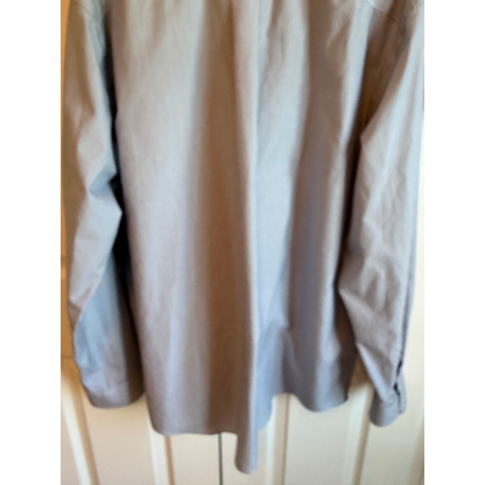 Eddie Bauer Mens Blue White Striped Shirt Wrinkle Resistant Relaxed Fit XL - Picture 4 of 4
